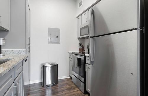 Pipers Meadow Apartment | Landing | Beautiful 1BD, Gym, Clubhouse