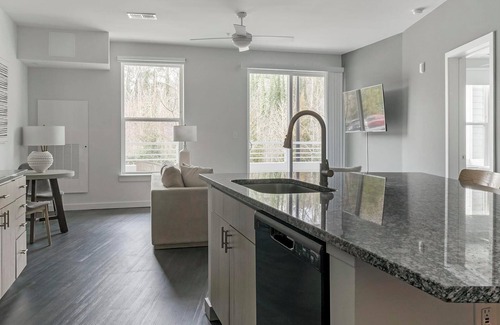 Decatur Apartment | Landing | Beautiful 1BD, Game Room, Clubhouse
