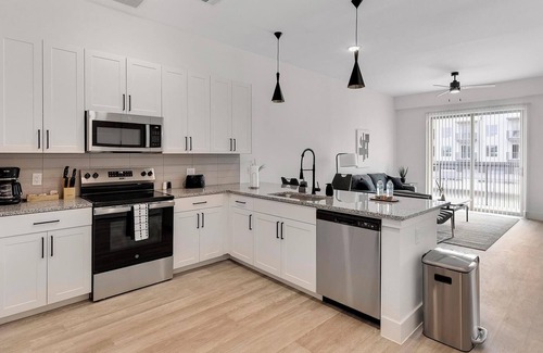 Denton Apartment | Landing | Beautiful 1BD in Denton