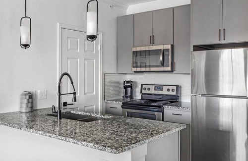 McNeil Apartment | Landing | Chic 1BD, Gym, Pool