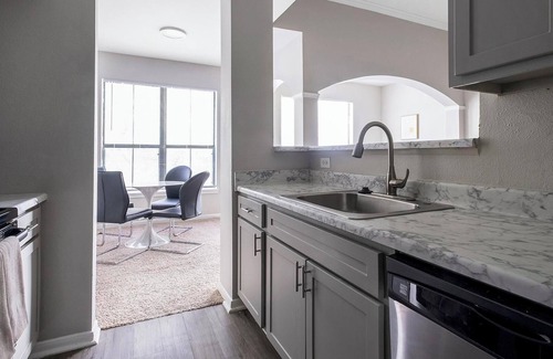 Briarforest Apartment | Landing | Chic 1BD, Pool, Gym