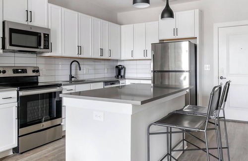 Sugar Hill Apartment | Landing | Chic 1BD, Yoga Studio, Clubhouse