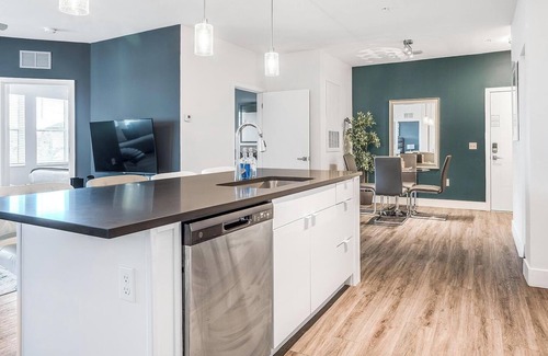 Port Tampa City Apartment | Landing | Chic 2BD, Gym, Clubhouse