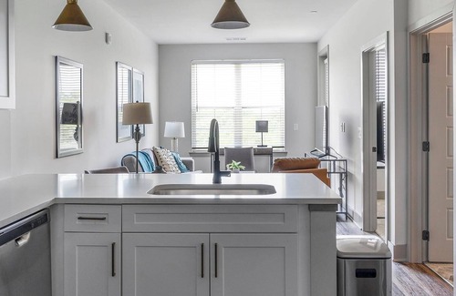 Nashville Apartment | Landing | Incredible 1BD, Pool, Rooftop Lounge