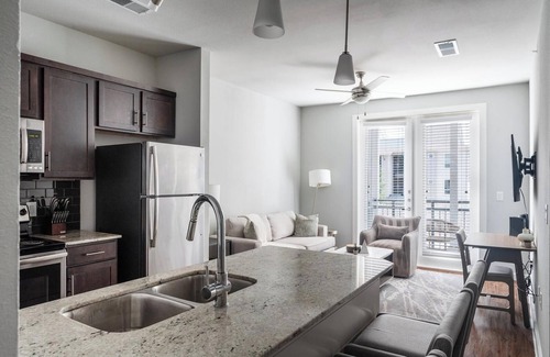 Buda Apartment | Landing | Incredible 1BD, Yoga Studio, Gym