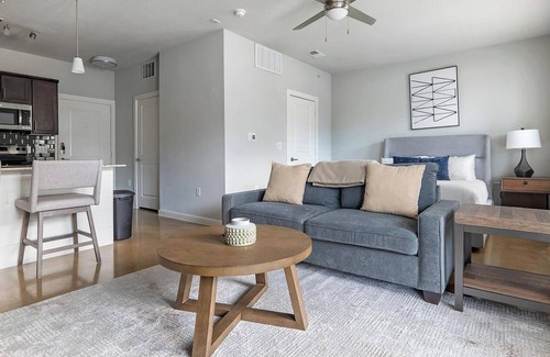 Buda Apartment | Landing | Modern Studio, Yoga Studio, Clubhouse
