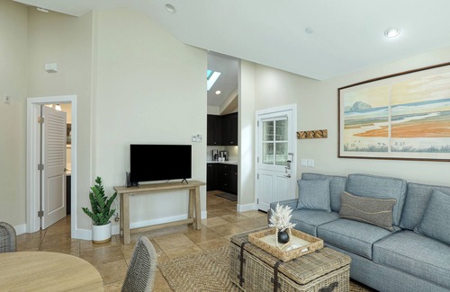 Avila Beach Condo | Landing Passage 1 Bdrm Beach Bungalow Relaxing and Steps from Beach