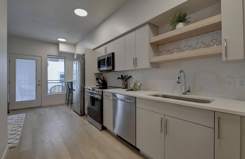 Downtown Salt Lake City Apartment | Landing | Spectacular 1BD, Courtyard, Clubhouse