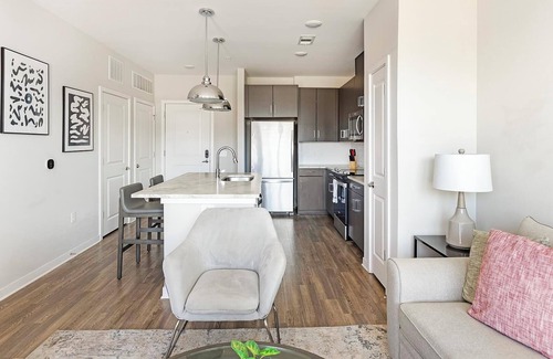 Huntsville Apartment | Landing | Spectacular 1BD, Gym, Clubhouse