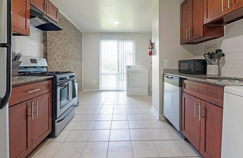 Greenbelt Apartment | Landing | Stunning 1BD, Pool, Gym