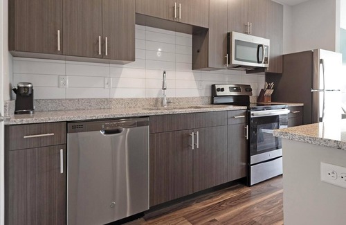 Edwardsville Apartment | Landing | Stylish 1BD, Game Room, Gym