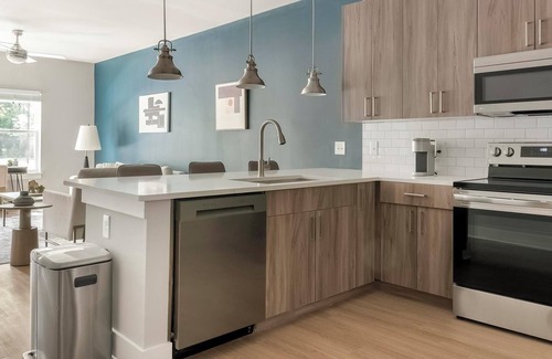 Town Center Apartment | Landing | Stylish 1BD, Game Room, Rooftop Lounge