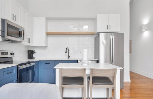 Greenville Apartment | Landing | Stylish 1BD, Gym, Yoga Studio