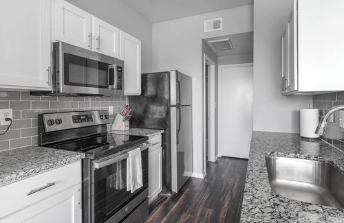 Fossil Creek Apartment | Landing | Stylish 1BD, Gym, Clubhouse