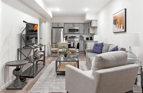 Spruce Hill Apartment | Landing | Stylish 2BD, Clubhouse, Gym