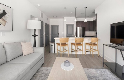 Crestline Heights Apartment | Landing | Stylish 2BD, Gym, Clubhouse