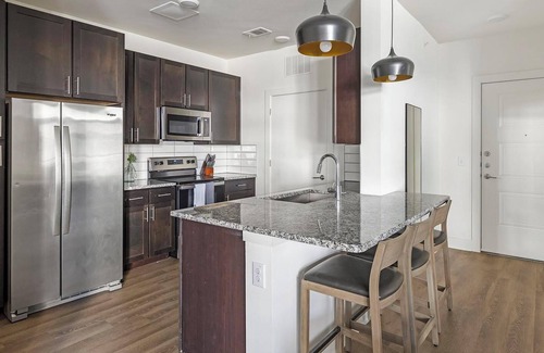 Fort Worth Apartment | Landing | Stylish 2BD, Pool, Game Room