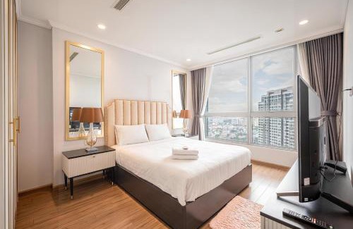 Hang Xanh Hotel | Landmark Aurora by Vinhomes Apartment