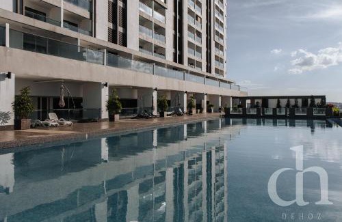 Kampung Bukit Dukong Apartment | Landmark Residence 2 by Dehoz Suites