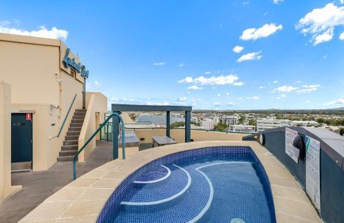 Mooloolaba Apartment | Landmark Resort Renovated Beach Apartment