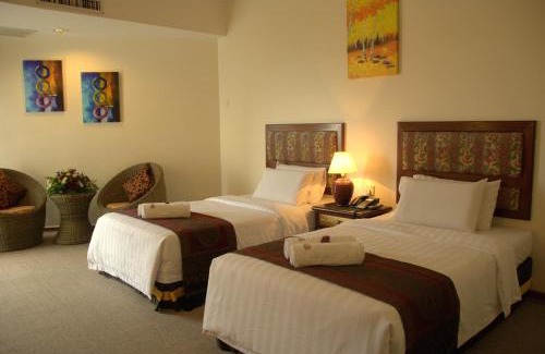 Kuah Hotel | Langkawi Seaview Hotel