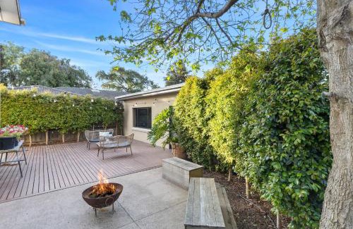 St Leonards House | Lanigan's - By the Bay