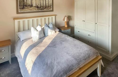 Chipping Norton House | Lanstone House