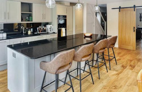 Chipping Norton House | Lanstone House