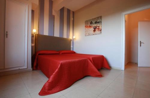 Pilas House | Lantana Garden