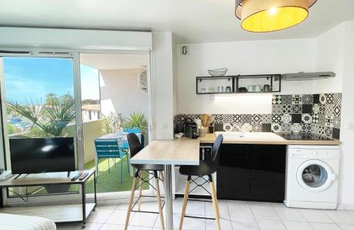 Vielle-Chapelle Apartment | Lapin Blanc - Joli studio avec terrasse