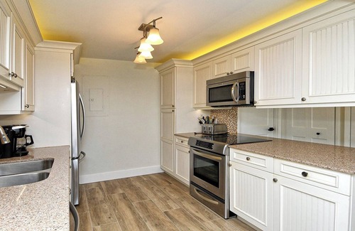 Longboat Key Apartment | LaPlaya 205D January 2025 Discount!