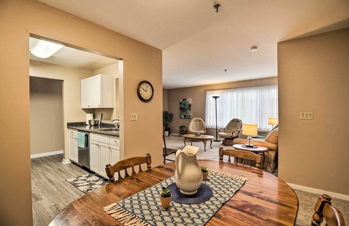 Lexington Condo | Laptop-Friendly Lexington Condo w/Free WiFi