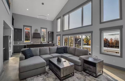 Great Valley House | LarchwoodLodge-Ellicottville, NY