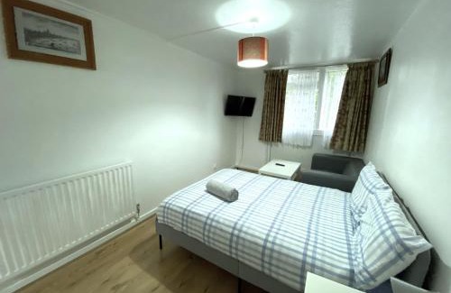 Kennington Apartment | Laret Guest House