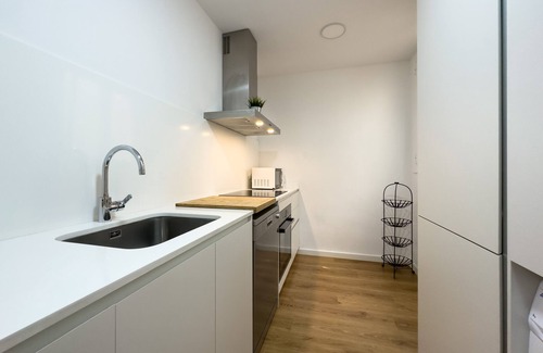 Sants Apartment | Large 3-bedroom apartment just minutes from the city center