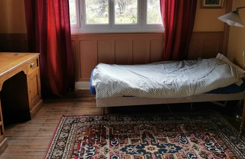 Saint-Hilaire-Saint-Mesmin House | Large house with garden in the middle of apple fields and by the river