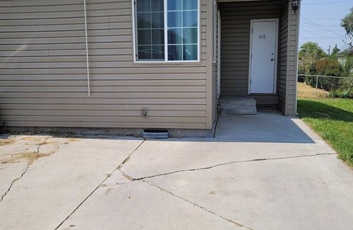 Twin Falls House | Large 1 bedroom Close to Perrine Bridge, shopping, resturants.