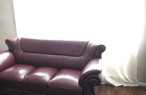 West Allis Apartment | Large 2 bedrooms apartment in West Allis Wisconsin