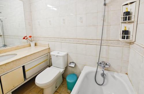 Kuningan Apartment | Large 2BR Ambassador 2 Apt Pool, Gym, WiFi