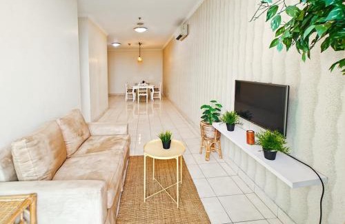 Kuningan Apartment | Large 2BR Ambassador 2 Apt Pool, Gym, WiFi