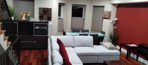 Le Droit Park Apartment | Large 2Level 3BR, 3BA Condo with free parking near Downtown Washington DC