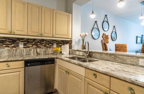 Charlotte Harbor Condo | Large 3-bedroom condo in gated Resort Style Community in charming Port Charlotte
