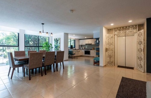 La Condesa Apartment | Large 3BR Apartment with exceptional street views