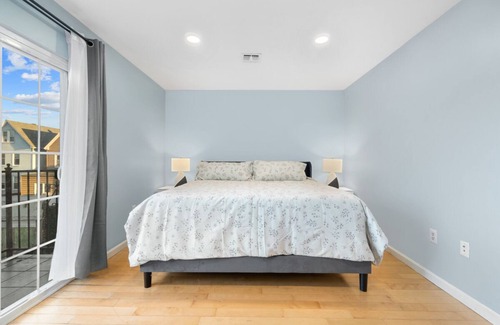 Greenville Apartment | Large 3br2ba Apartment in Jersey City