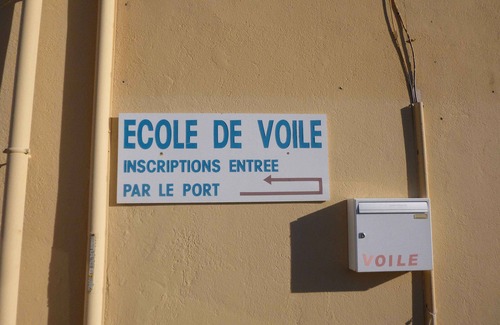 Sausset-les-Pins Apartment | Large 4/6 person apartment