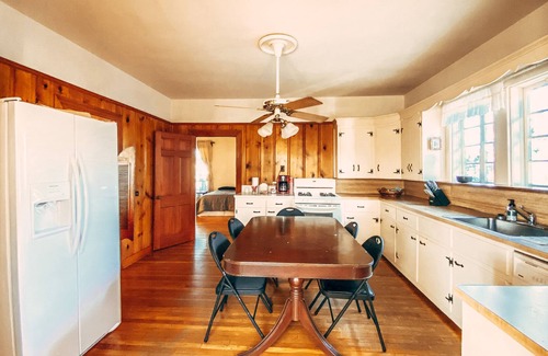 Houma House | Large 5BR House