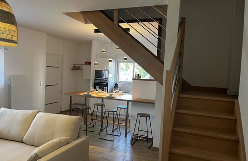 Sautron House | Large 80m2 renovated house, fully equipped