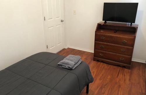 Elizabeth Apartment | Large and private apartment in convenient area sleeps up to 5 people comfortably