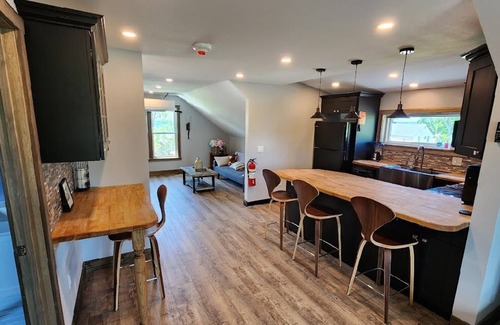 Verona Beach Bed & Breakfast | Large and spacious new Bed & Breakfast with boasting water views from all rooms