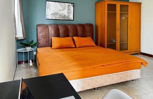 Karet Apartment | Large and Strategic Rasuna Apt 3BR with WiFi &Pool